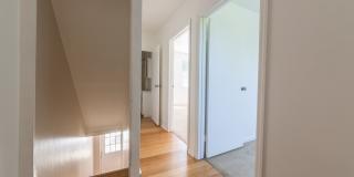 *AVAILABLE NOW* Super Affordable & Renovated 3 Bedroom Town House in the South Side Slopes! Gallery 12