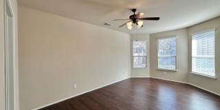1/2 Off 1st Months Rent!  Viewable Now!  Price Drop! Gallery 27