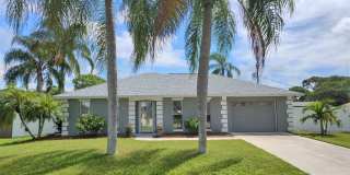 Cute Annual Single Family Home – Near Shamrock Park and South Venice Ferry and Boat launch! Gallery 1