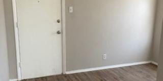 5433 Encino Gallery 14