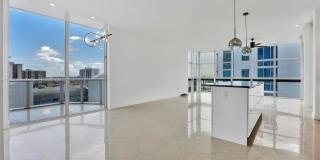 3131 NE 188th St Gallery 27