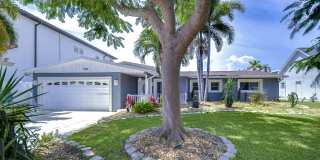 3912 Fontainebleau Dr Gallery 1