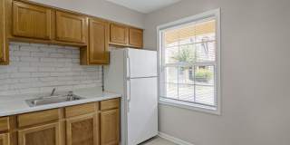 The Riverside Apartment Homes Gallery 27