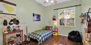 2405 SE 5th Ct Gallery 29