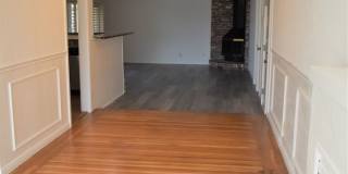 Beautiful 3 Bedroom and 2 Bathroom Home Gallery 19