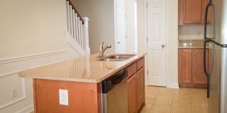 Steps from Shopping, Dining, & Entertainment in The Market Common Gallery 7