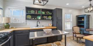 803 BISMARK ST Gallery 8