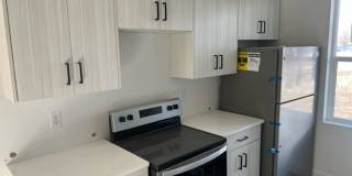 Beautiful 2023 New construction with pickle ball court, be the first to live in this town home Gallery 13