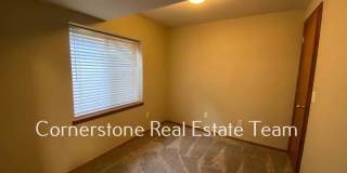 1345 Coolcrest Drive Gallery 27