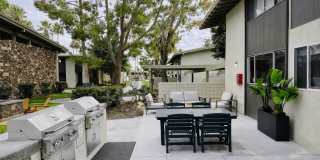 Tahquitz Court Gallery 3