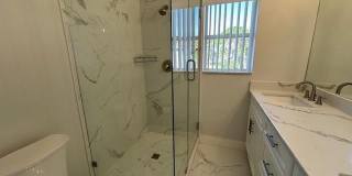 2807 SW LAKEMONT Place Gallery 20