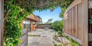 1625 Catalina Gallery 1