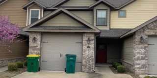 186 E Old Farmington Road Gallery 1