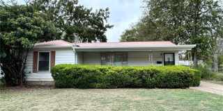 1303 Alexander Street Gallery 1