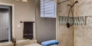 AWESOME 3 BEDROOM RENTAL DUAL LIVING SPACES LOCATED IN THE SW!!!! Gallery 12