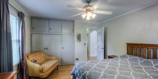 Charming 2 Bedroom In Benson!! Gallery 11
