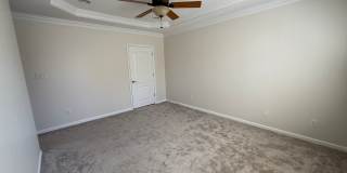 2BR & 2BA Condo in Central Location w/Garage-Available 06/22/26 Gallery 14