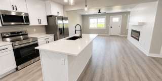 14433 Springbrook Trl 14433 Springbrook Trl Gallery 1