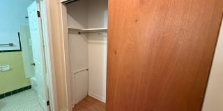 5424 Fifth Avenue Gallery 258