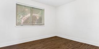 227 N Dotger Avenue Gallery 12