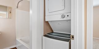 1617 Westminster Drive Gallery 49