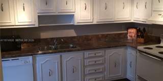 1800 COLLINS AV Gallery 16