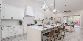 8941 E Maple Drive Gallery 33