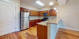 Brownstone on Old Sauk Gallery 34