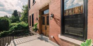 The Hamilton Gallery 12