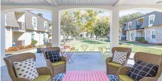 Courtyard Commons Gallery 16