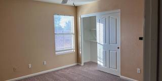 3500 SFT home, 5 Bed 3 bath with POOL and 3 car garage Gallery 38
