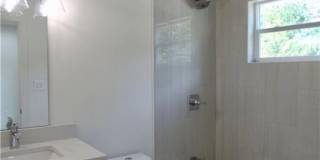 705 Harris Full - Modern Duplex 8 Bed / 7.5 Bath Available August 2027 Gallery 33