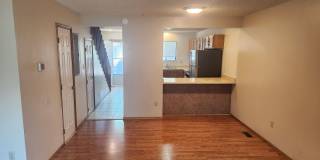 Updated 2 Story Townhome Close to UCCS Gallery 1