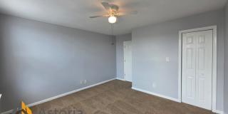 2 Bedroom 1.5 Bath Home with Den, Covered Porch and Fenced Backyard Gallery 20