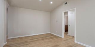 Stylishly Remodeled Home, Two Primary Suites and Unbeatable South Austin Location! Gallery 5