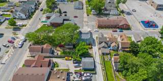 Completely Brand New Restored Historic Townhome near Wells St Corridor. Gallery 42