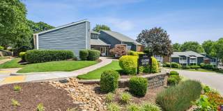 Woodcreek Apartments Gallery 3
