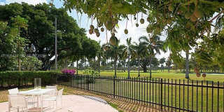 5570 La Gorce Dr Gallery 1