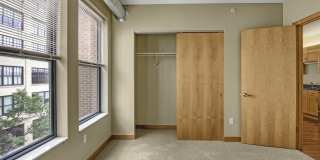 The Lofts at Farmers Market Gallery 9