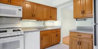 1526 MOORINGS Drive Gallery 15