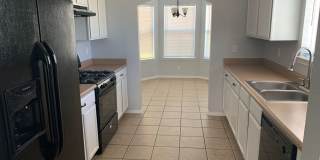 Beautiful home in a great area! Gallery 11