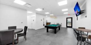 645 N MACQUESTEN PARKWAY Gallery 31