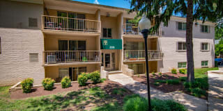 Spring Ridge Apartments Gallery 23