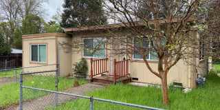 Cozy 3 bd. home on the westside! Gallery 1