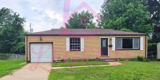 Move-In Ready 2 Bed Home with bonus room and 1 car garage. Gallery 1