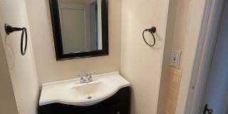 935 Allen Avenue Gallery 39