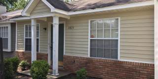 N.W. 2/2 Townhome off Mission Rd. near Fred George Gallery 1