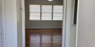 3603 33rd Street Gallery 5