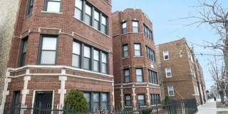 7914 S Hermitage Auburn Gresham Apartments Gallery 16