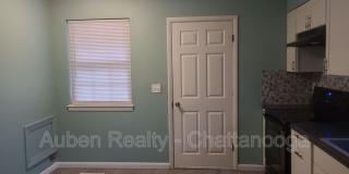 925 Ely Road Gallery 5